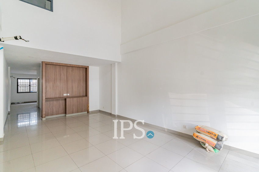 5 Bedroom Shophouse For Sale - Chip Mong Park Land, Sen Sok, Phnom Penh