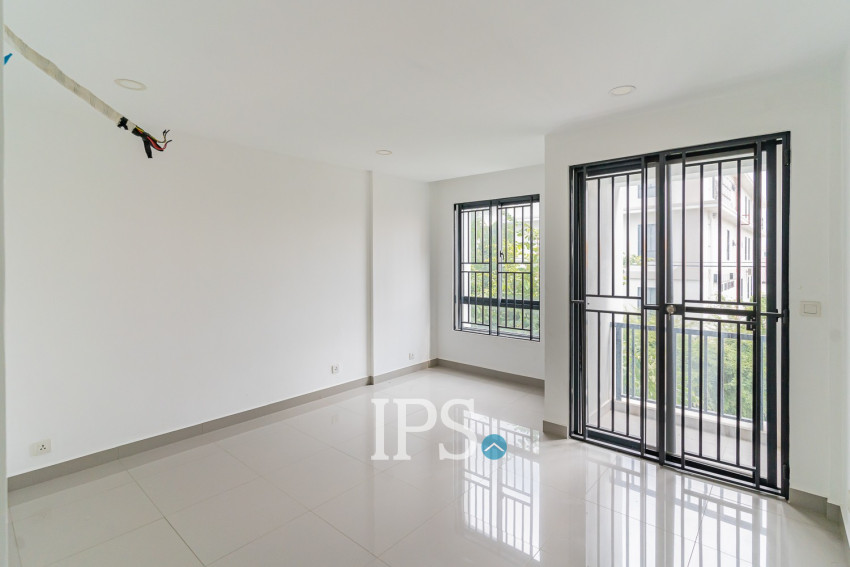 5 Bedroom Shophouse For Sale - Chip Mong Park Land, Sen Sok, Phnom Penh