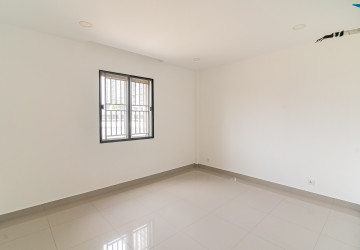 5 Bedroom Shophouse For Sale - Chip Mong Park Land, Sen Sok, Phnom Penh thumbnail