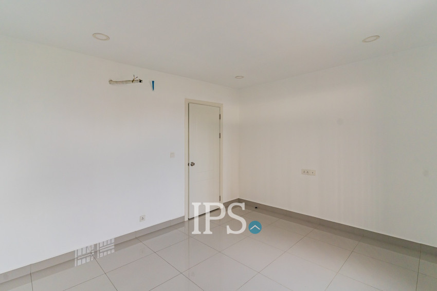 5 Bedroom Shophouse For Sale - Chip Mong Park Land, Sen Sok, Phnom Penh