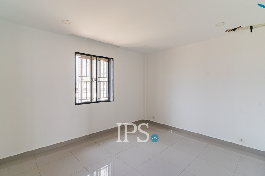 5 Bedroom Shophouse For Sale - Chip Mong Park Land, Sen Sok, Phnom Penh
