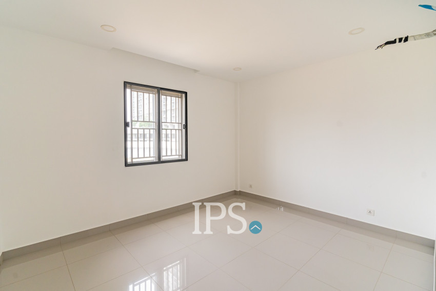 5 Bedroom Shophouse For Sale - Chip Mong Park Land, Sen Sok, Phnom Penh