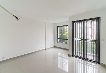 5 Bedroom Shophouse For Sale - Chip Mong Park Land, Sen Sok, Phnom Penh thumbnail