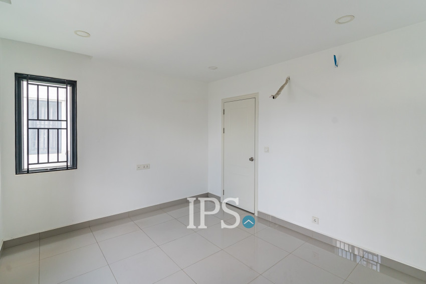 5 Bedroom Shophouse For Sale - Chip Mong Park Land, Sen Sok, Phnom Penh