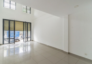 5 Bedroom Shophouse For Sale - Chip Mong Park Land, Sen Sok, Phnom Penh thumbnail