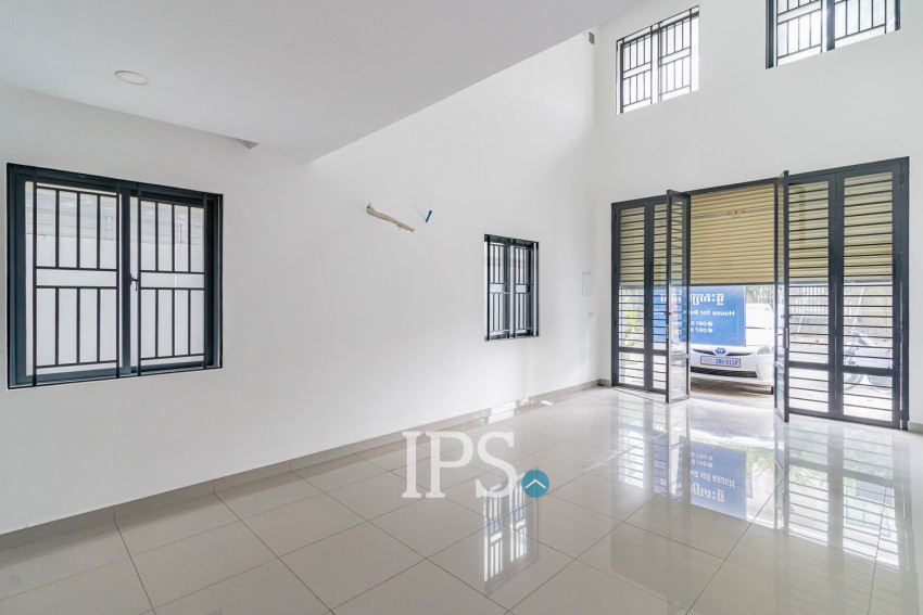 5 Bedroom Shophouse For Sale - Chip Mong Park Land, Sen Sok, Phnom Penh