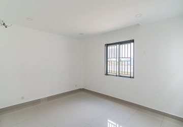 5 Bedroom Shophouse For Sale - Chip Mong Park Land, Sen Sok, Phnom Penh thumbnail