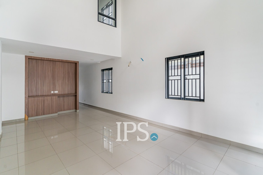 5 Bedroom Shophouse For Sale - Chip Mong Park Land, Sen Sok, Phnom Penh