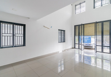5 Bedroom Shophouse For Sale - Chip Mong Park Land, Sen Sok, Phnom Penh thumbnail