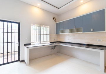 4 Bedroom Shophouse For Rent - Svay Dangkum, Siem Reap thumbnail