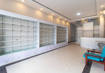 4 Bedroom Shophouse For Rent - Svay Dangkum, Siem Reap thumbnail