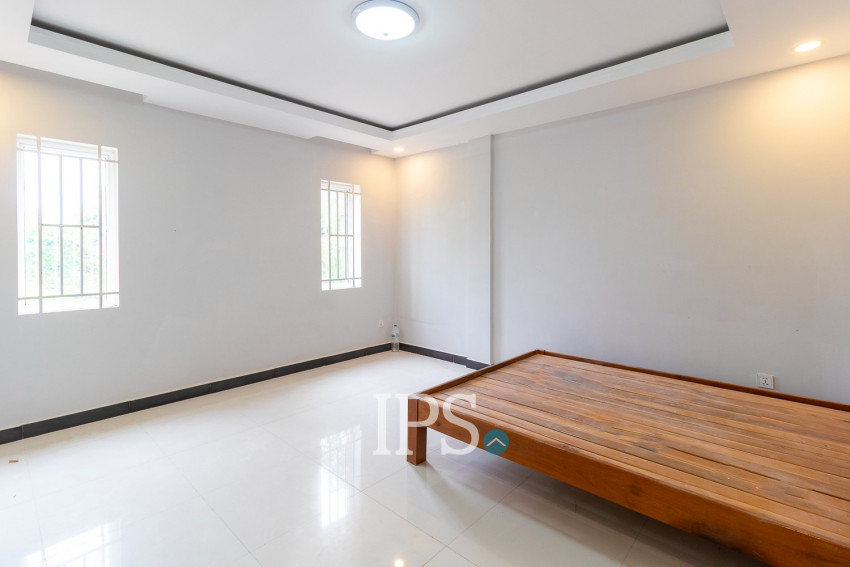 4 Bedroom Shophouse For Rent - Svay Dangkum, Siem Reap