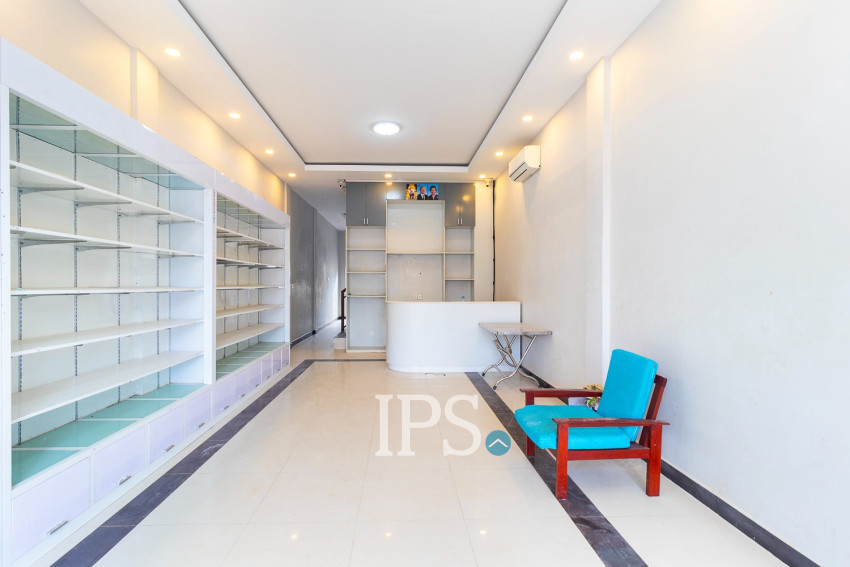 4 Bedroom Shophouse For Rent - Svay Dangkum, Siem Reap