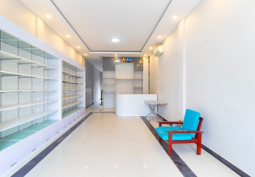 4 Bedroom Shophouse For Rent - Svay Dangkum, Siem Reap thumbnail