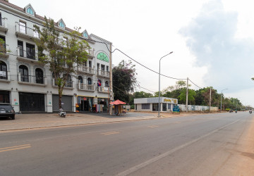 4 Bedroom Shophouse For Rent - Svay Dangkum, Siem Reap thumbnail