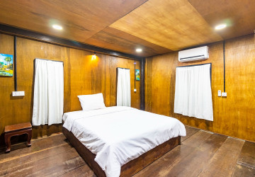 3 Bedroom House For Rent - Sala Kamreuk, Siem Reap thumbnail