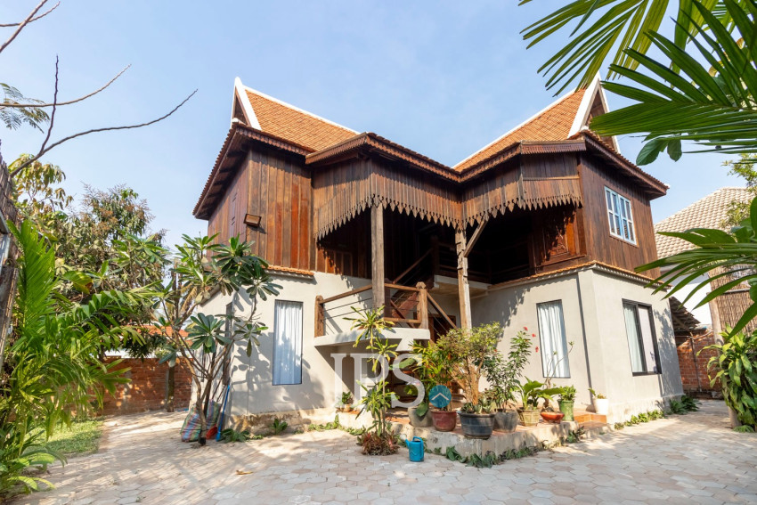 3 Bedroom House For Rent - Sala Kamreuk, Siem Reap