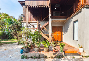 3 Bedroom House For Rent - Sala Kamreuk, Siem Reap thumbnail