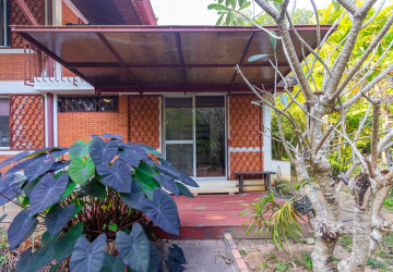 1,520 Sqm Land For Sale - Slor Kram, Siem Reap thumbnail