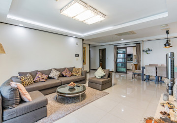 21st Floor 3 Bedroom Condo For Sale - DeCastle Royal, BKK1, Phnom Penh thumbnail