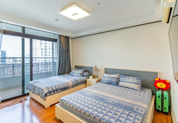 21st Floor 3 Bedroom Condo For Sale - DeCastle Royal, BKK1, Phnom Penh thumbnail