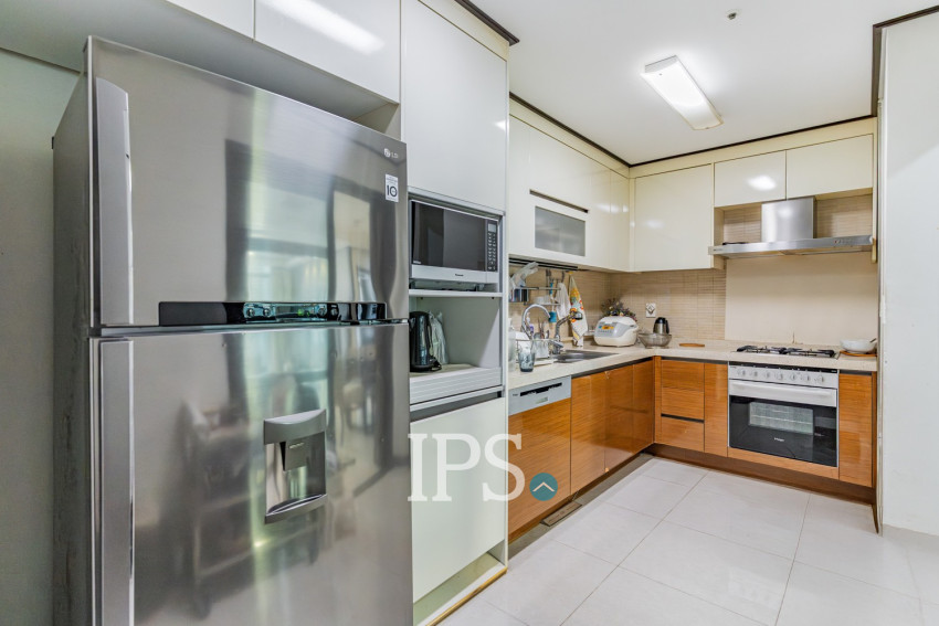 21st Floor 3 Bedroom Condo For Sale - DeCastle Royal, BKK1, Phnom Penh