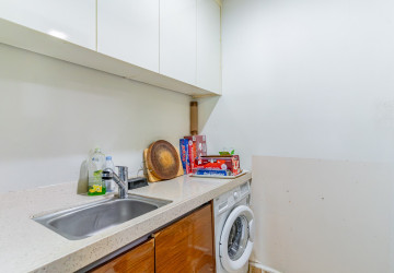 21st Floor 3 Bedroom Condo For Sale - DeCastle Royal, BKK1, Phnom Penh thumbnail