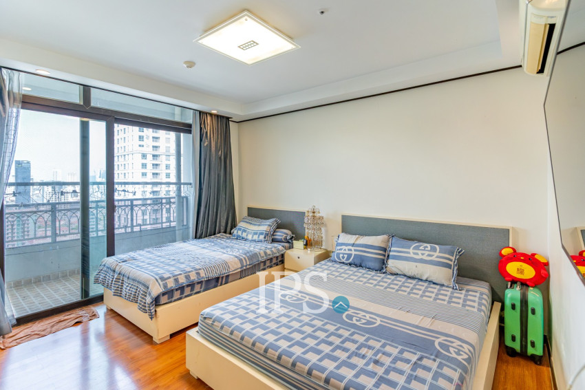 21st Floor 3 Bedroom Condo For Sale - DeCastle Royal, BKK1, Phnom Penh