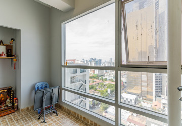 21st Floor 3 Bedroom Condo For Sale - DeCastle Royal, BKK1, Phnom Penh thumbnail