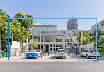 620 Sqm Commercial Building For Rent - Boeung Kak 1, Phnom Penh thumbnail