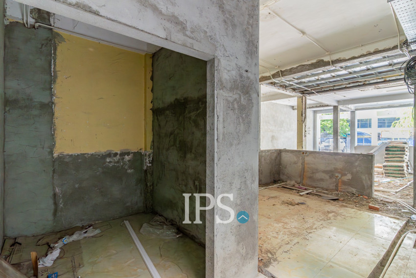 620 Sqm Commercial Building For Rent - Boeung Kak 1, Phnom Penh