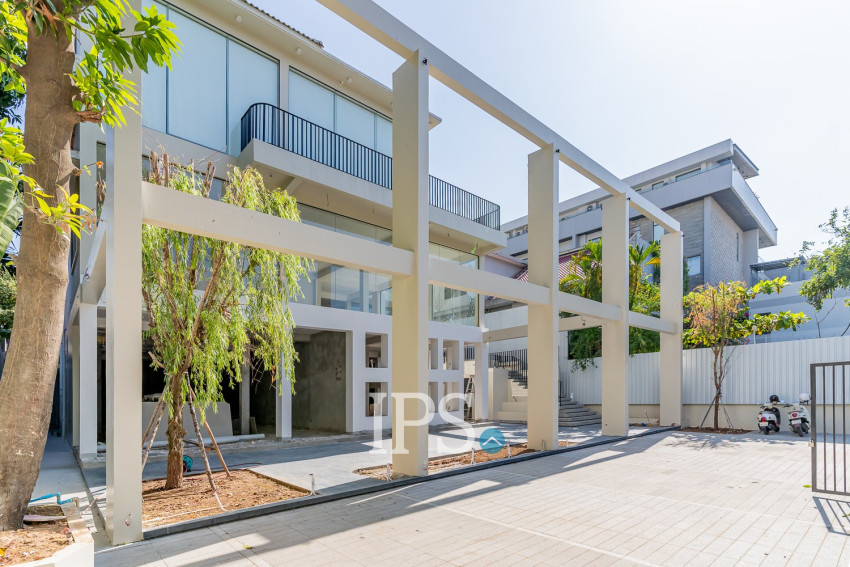 620 Sqm Commercial Building For Rent - Boeung Kak 1, Phnom Penh