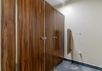 94 Sqm Retail Space For Rent - Boeung Kak 1, Phnom Penh thumbnail