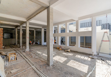 156 Sqm  Retail Space For Rent - Boeung Kak 1, Phnom Penh thumbnail