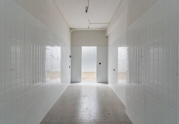 156 Sqm  Retail Space For Rent - Boeung Kak 1, Phnom Penh thumbnail