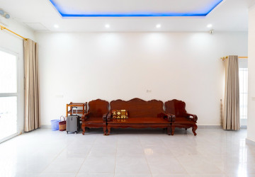 4 Bedroom House For Rent - Slor Kram, Siem Reap thumbnail