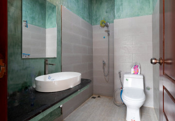 4 Bedroom House For Rent - Slor Kram, Siem Reap thumbnail