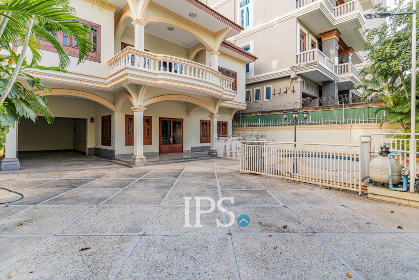 5 Bedroom Villa For Rent - BKK1, Phnom Penh