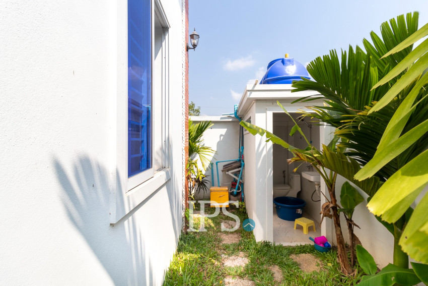 2 Bedroom House For Rent - Kandaek, Prasat Bakong, Siem Reap