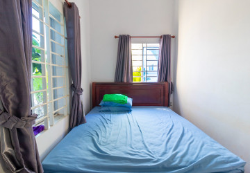 2 Bedroom House For Rent - Kandaek, Prasat Bakong, Siem Reap thumbnail