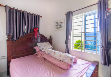 2 Bedroom House For Rent - Kandaek, Prasat Bakong, Siem Reap thumbnail