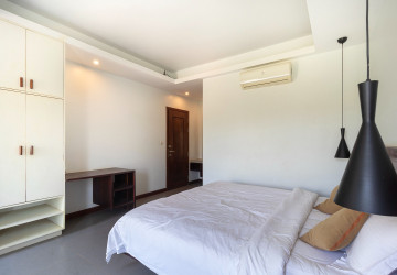 1 Bedroom Apartment For Rent - Svay Dangkum, Siem Reap thumbnail