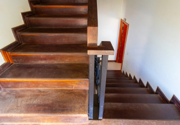 1 Bedroom Apartment For Rent - Svay Dangkum, Siem Reap thumbnail