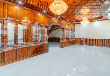 6 Bedroom Villa For Rent - BKK1, Phnom Penh thumbnail