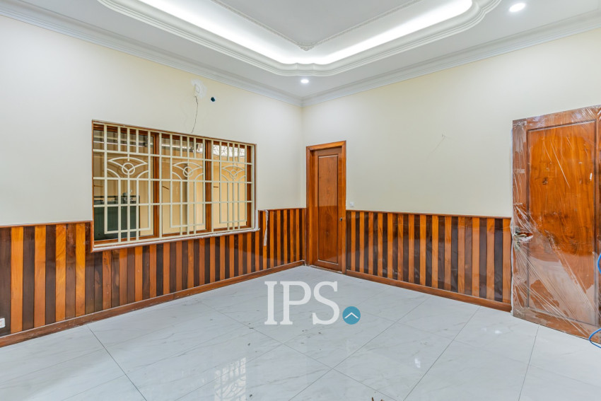 6 Bedroom Villa For Rent - BKK1, Phnom Penh