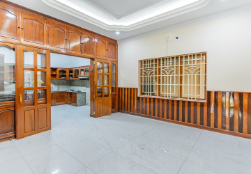 6 Bedroom Villa For Rent - BKK1, Phnom Penh thumbnail