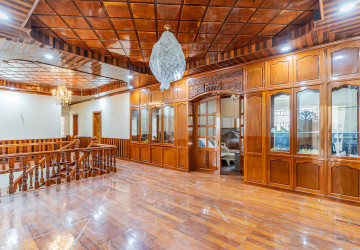 6 Bedroom Villa For Rent - BKK1, Phnom Penh thumbnail