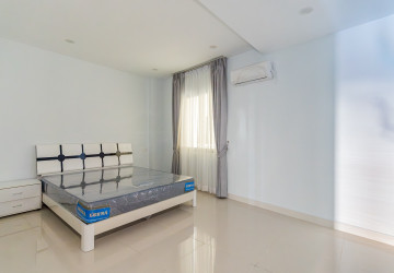 8 Storey Commercial Building For Rent  - Tonle Bassac, Phnom Penh thumbnail