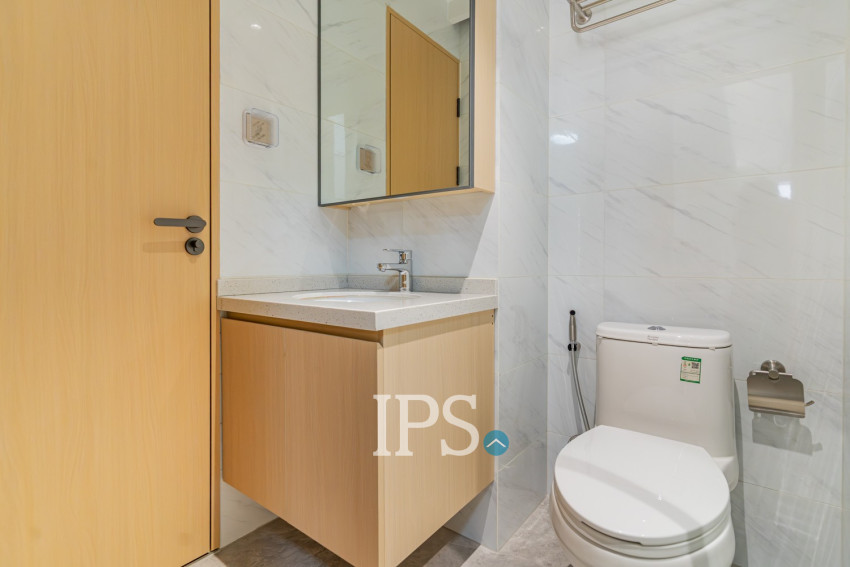 1 Bedroom Condo For Rent - Le Conde, BKK1, Phnom Penh