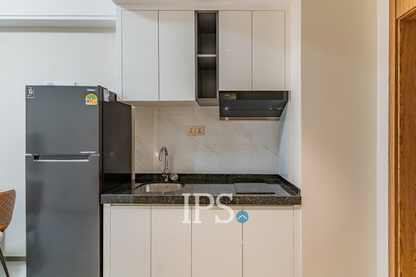 1 Bedroom Condo For Rent - Le Conde, BKK1, Phnom Penh